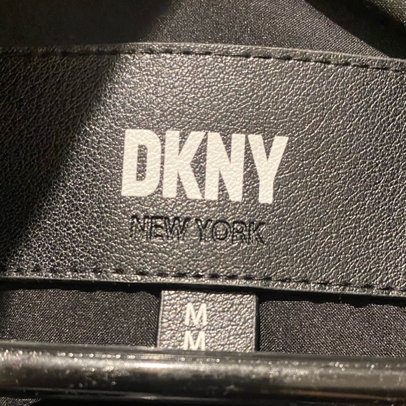 DKNY Womens Hooded Puffer Jacket Black Size Medium - Picture 6 of 11